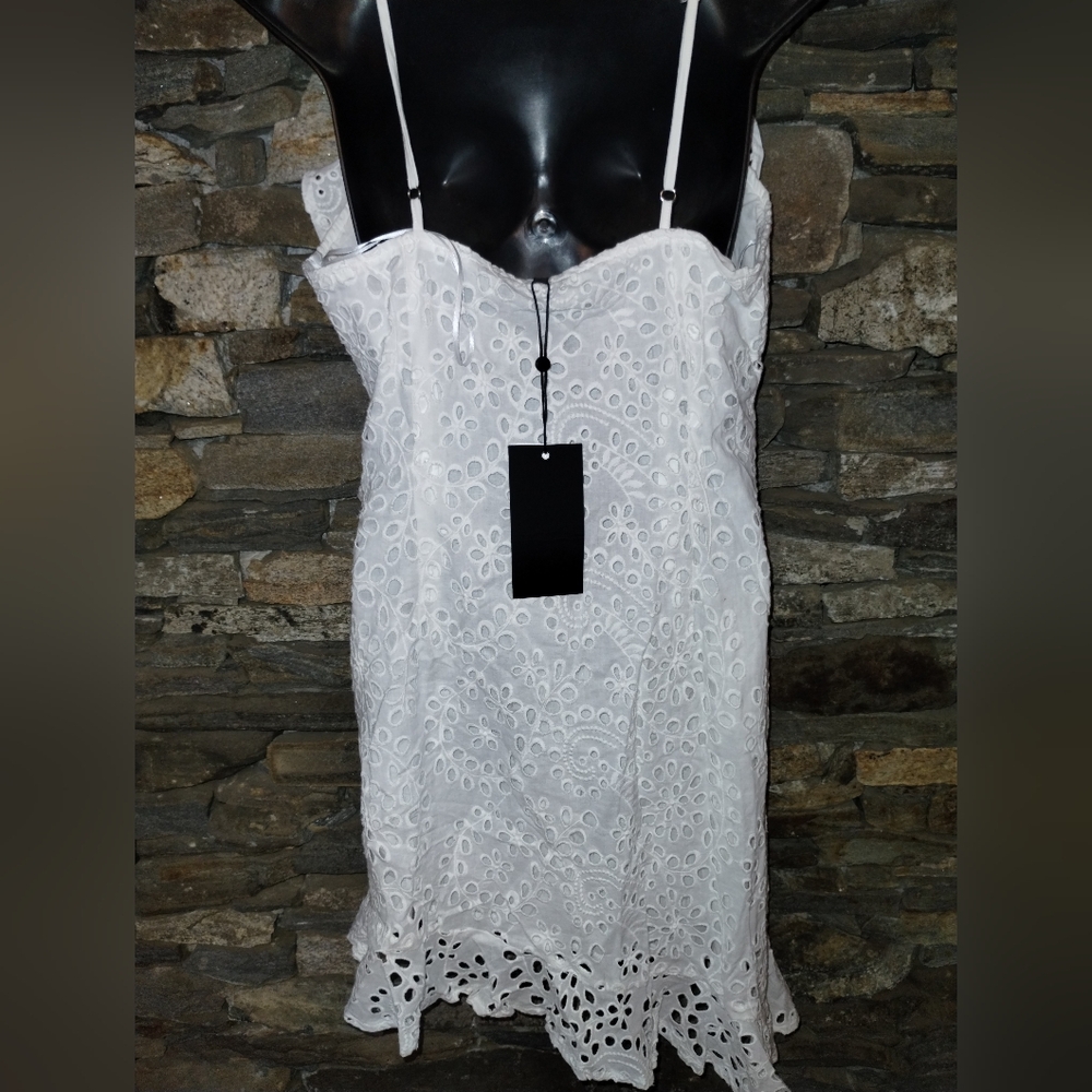 Kendall + Kylie NWT white eyelet dress asymmetrical sleeveless, size 8 - Picture 4 of 12